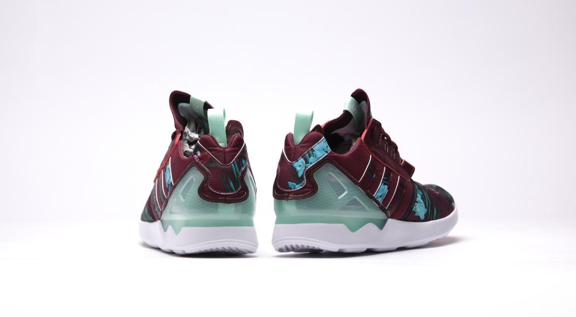 ダークフィジックス adidas Originals ZX 8000 Boost 